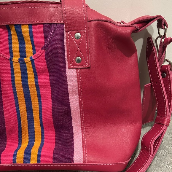 Nena & Co Love Will Keep Us Together handbag - Picture 10 of 16